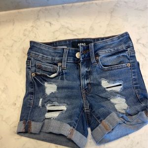Aeropostale Low Rise Midi 000 Shorts
